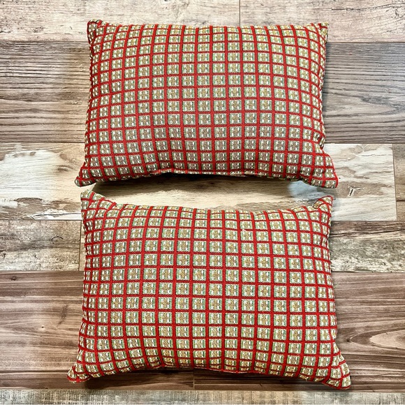 Vtg Set (2) Double Side Reversible Tapestry Christmas Throw Pillows 18x12” Plaid - Picture 12 of 14